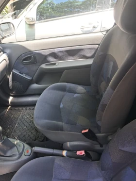 Renault Clio, снимка 7