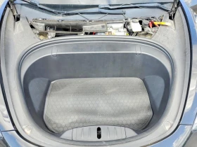 Tesla Model 3, снимка 11
