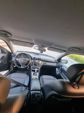 Mercedes-Benz C 320 AMG , снимка 3