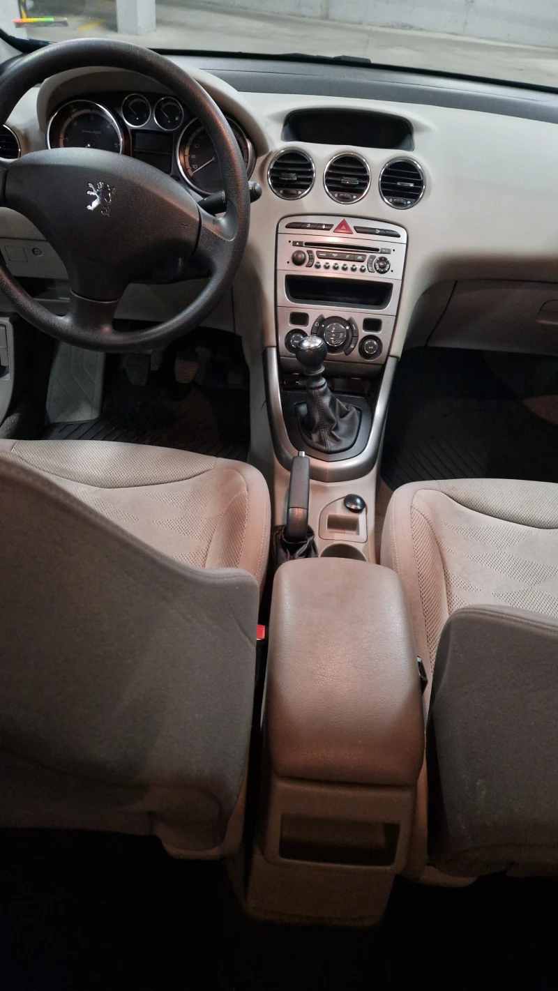 Peugeot 308 1.6 HDI, снимка 7 - Автомобили и джипове - 47526660