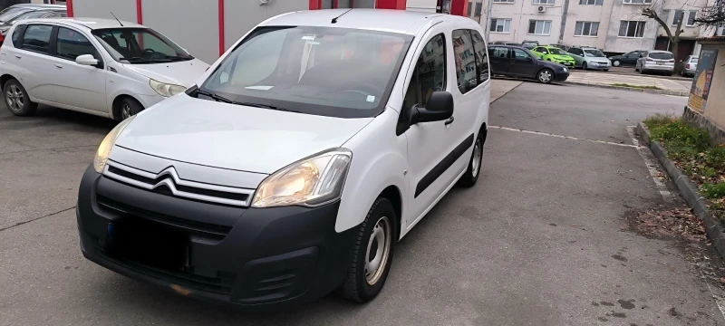 Citroen Berlingo, снимка 2 - Автомобили и джипове - 48321096