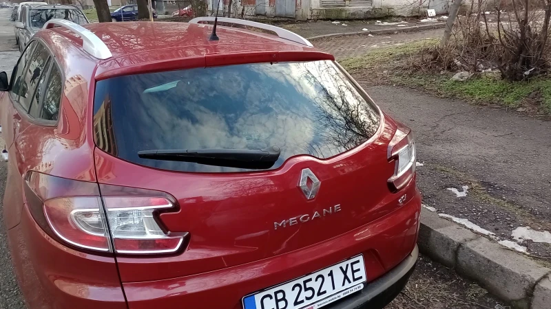 Renault Megane, снимка 6 - Автомобили и джипове - 48794916