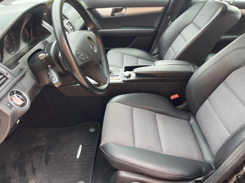 Mercedes-Benz C 250 4 MATIC AVANTGARDE , снимка 12 - Автомобили и джипове - 49846280