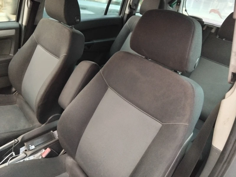 Opel Zafira, снимка 5 - Автомобили и джипове - 52493203