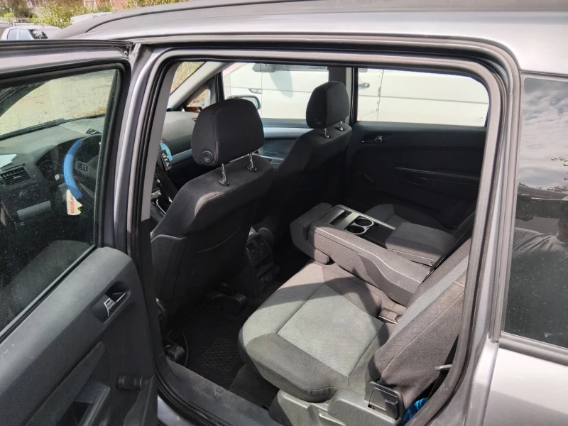 Opel Zafira, снимка 9 - Автомобили и джипове - 52493203