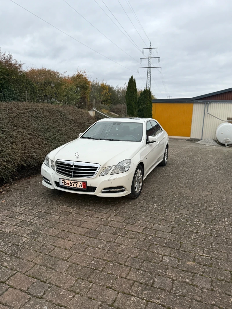 Mercedes-Benz E 220 AVANTGARDE/ BlueEfficiency /2.2 CDI , снимка 17 - Автомобили и джипове - 52662865