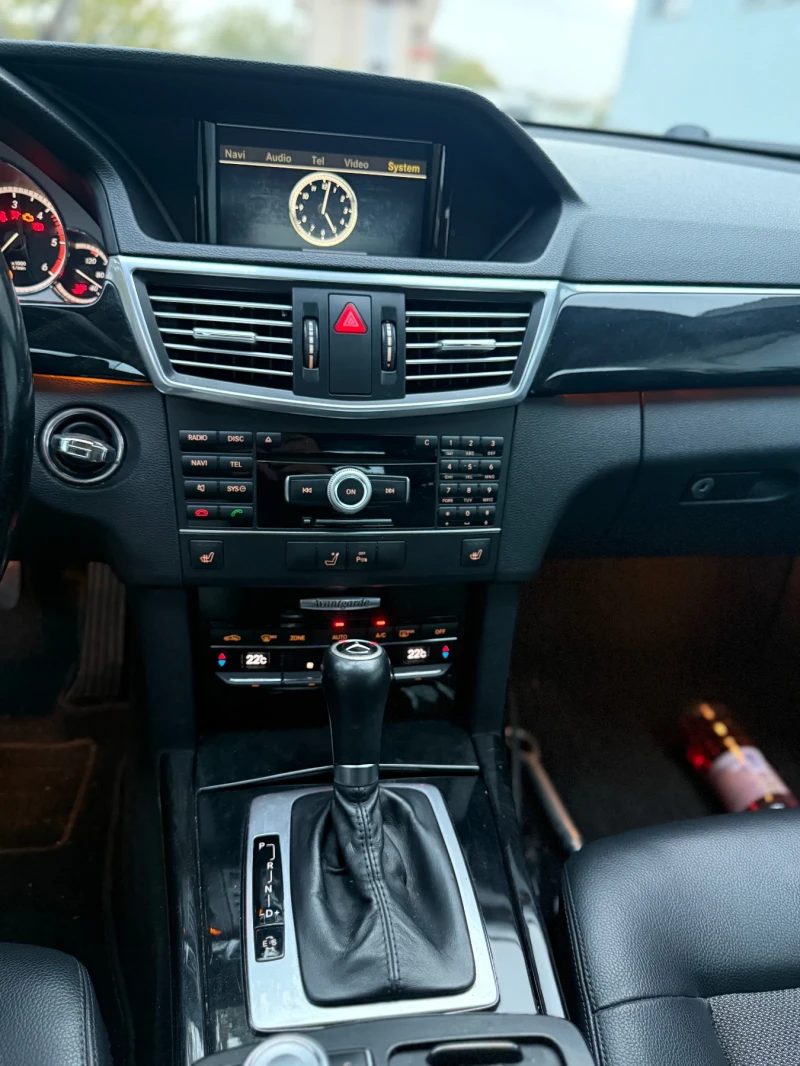 Mercedes-Benz E 220 AVANTGARDE/ BlueEfficiency /2.2 CDI , снимка 10 - Автомобили и джипове - 52662865
