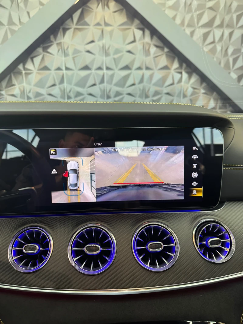 Mercedes-Benz AMG GT 63 S E 4 MATIC+ * FULL Екстри* BURMESTER* HEAD UP , снимка 10 - Автомобили и джипове - 52278351