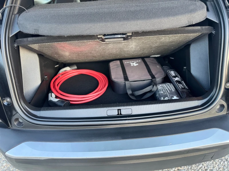 Peugeot 2008 Gt Line Elektric, снимка 15 - Автомобили и джипове - 52851257