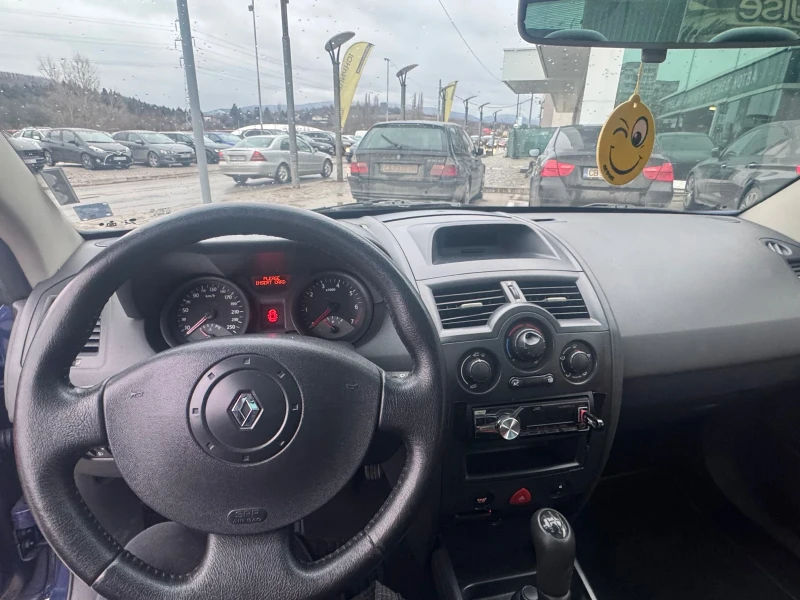 Renault Megane, снимка 8 - Автомобили и джипове - 53264264