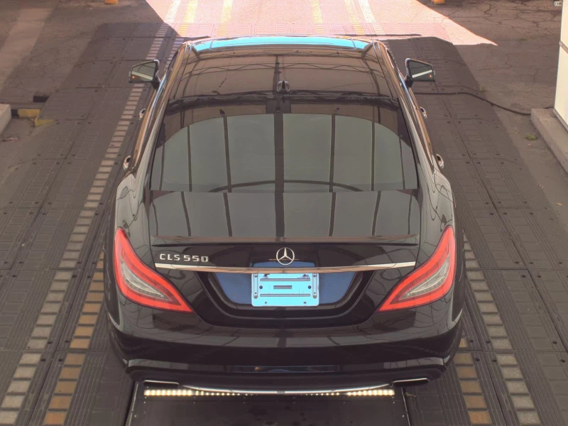 Mercedes-Benz CLS 55 AMG TOP, снимка 4 - Автомобили и джипове - 53457461