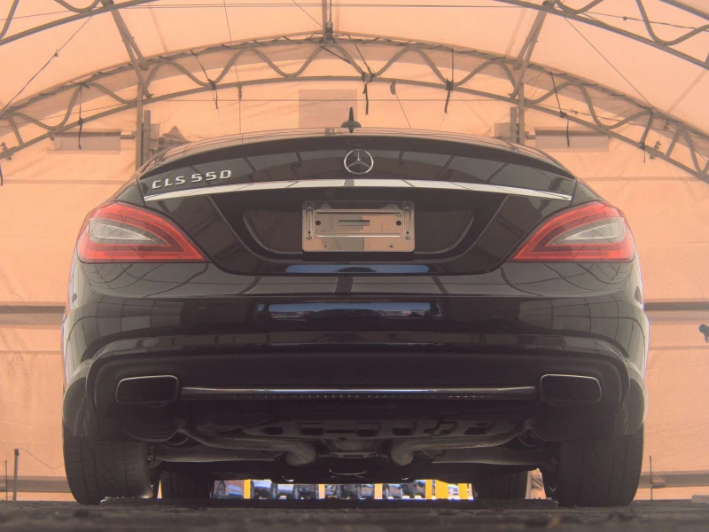 Mercedes-Benz CLS 55 AMG TOP, снимка 5 - Автомобили и джипове - 53457461