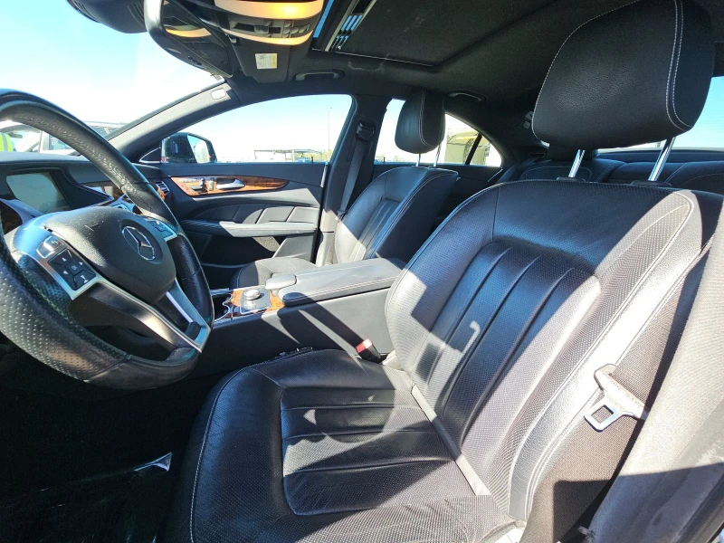 Mercedes-Benz CLS 55 AMG TOP, снимка 10 - Автомобили и джипове - 53457461