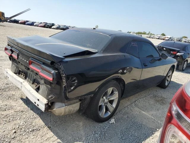 Dodge Challenger, снимка 3 - Автомобили и джипове - 47438944