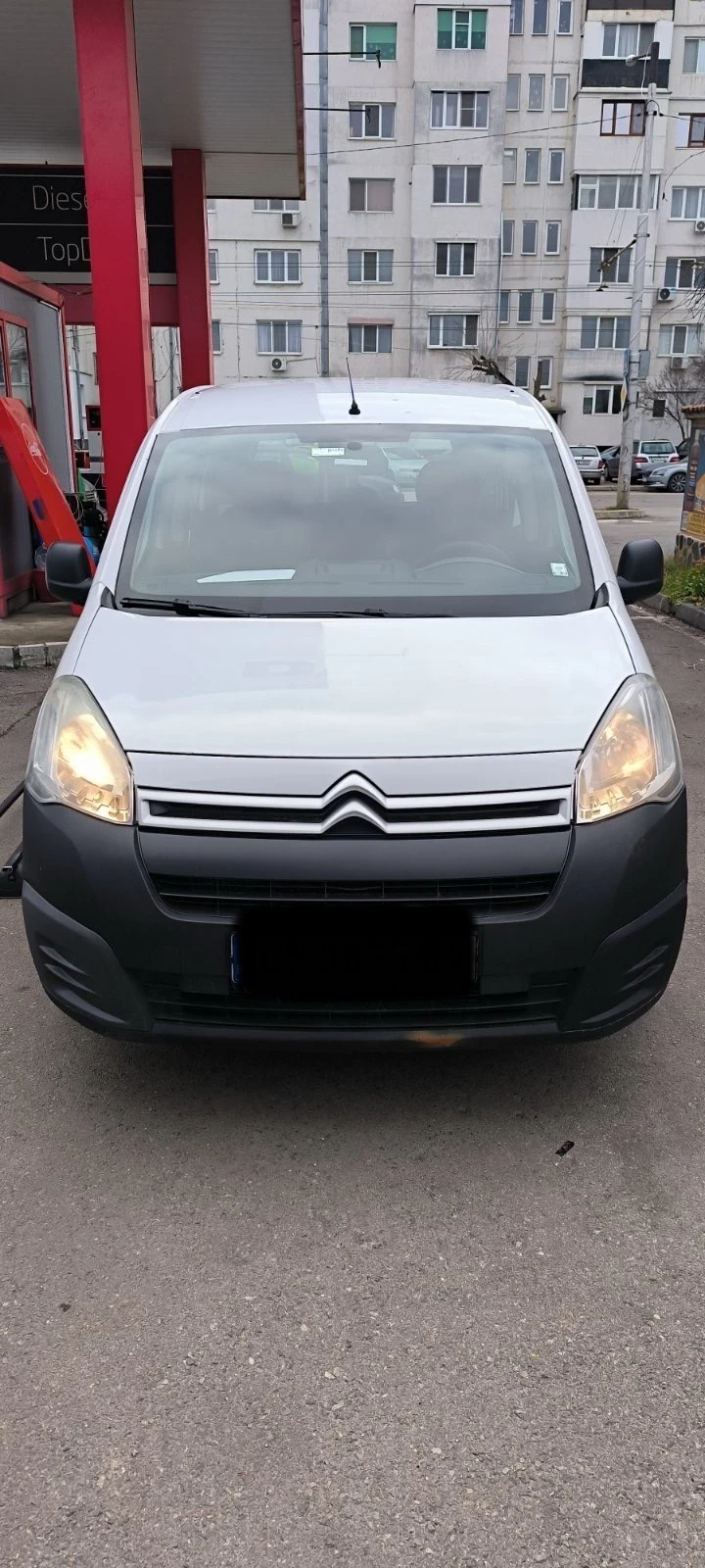 Citroen Berlingo, снимка 3 - Автомобили и джипове - 48321096