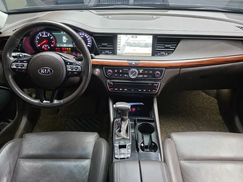Kia K7 2.4 Gdi Limited, снимка 7 - Автомобили и джипове - 55000164