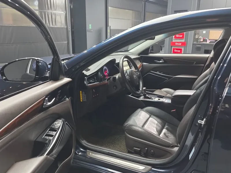 Kia K7 2.4 Gdi Limited, снимка 10 - Автомобили и джипове - 55000164