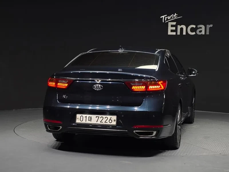 Kia K7 2.4 Gdi Limited, снимка 4 - Автомобили и джипове - 55000164