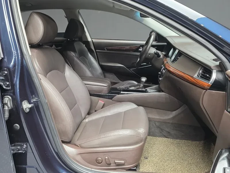Kia K7 2.4 Gdi Limited, снимка 11 - Автомобили и джипове - 55000164