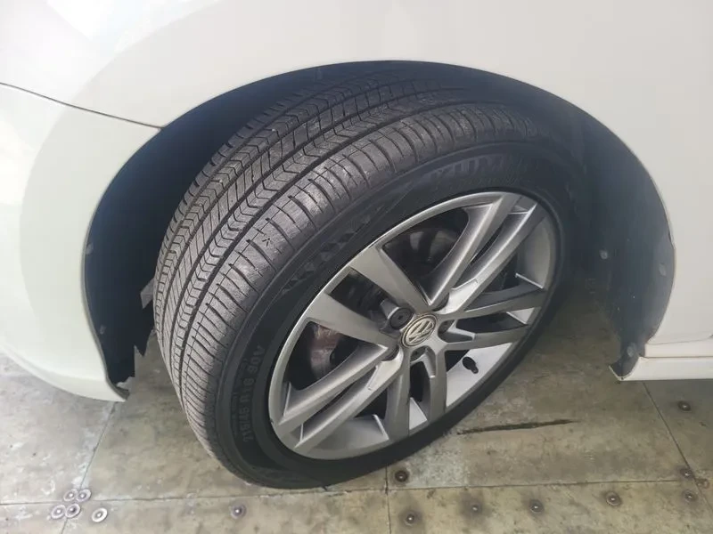 VW Polo 1.4 Tdi R-Line 5Th Generation, снимка 14 - Автомобили и джипове - 55110674