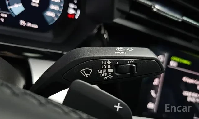 Audi A3 18K KM / S-LINE / ПАНОРАМА / ЛИЗИНГ , снимка 16 - Автомобили и джипове - 55693171