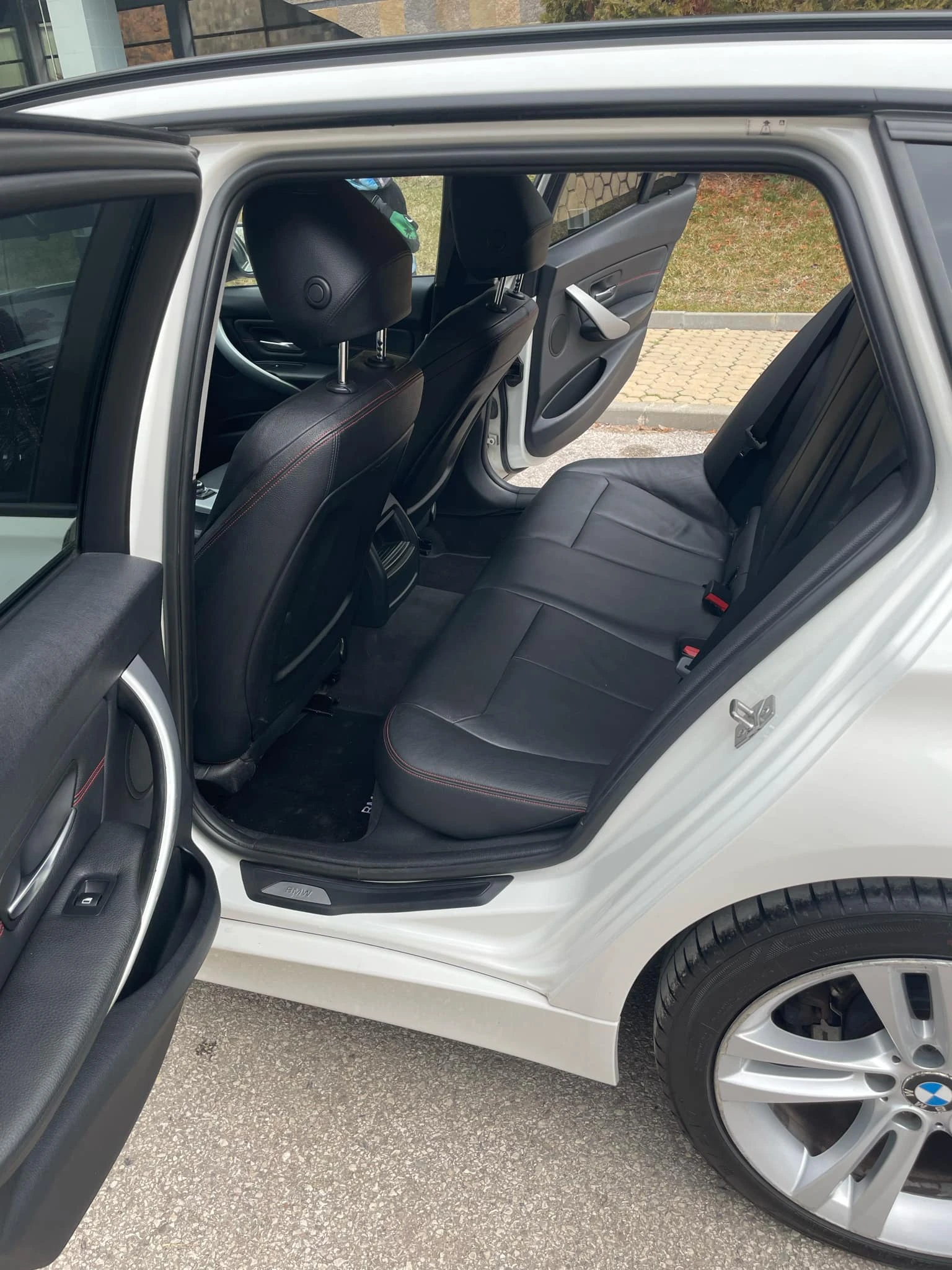 BMW 320 Xdrive | Mobile.bg — изображение 14