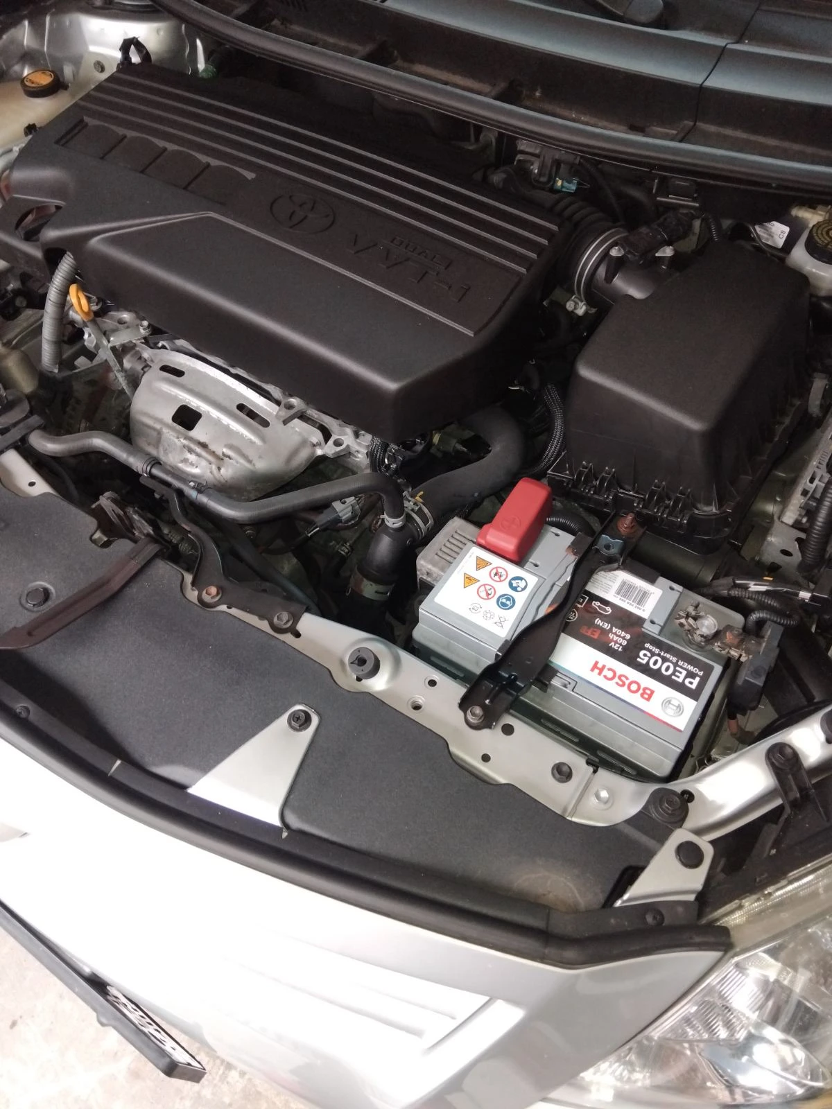 Toyota Auris 1.4 - изображение 8