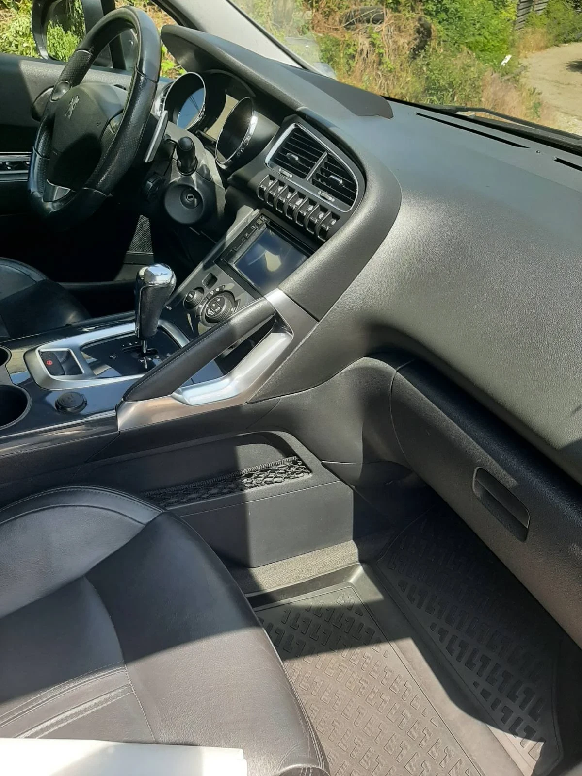 Peugeot 3008 1, 6 hdi - изображение 6