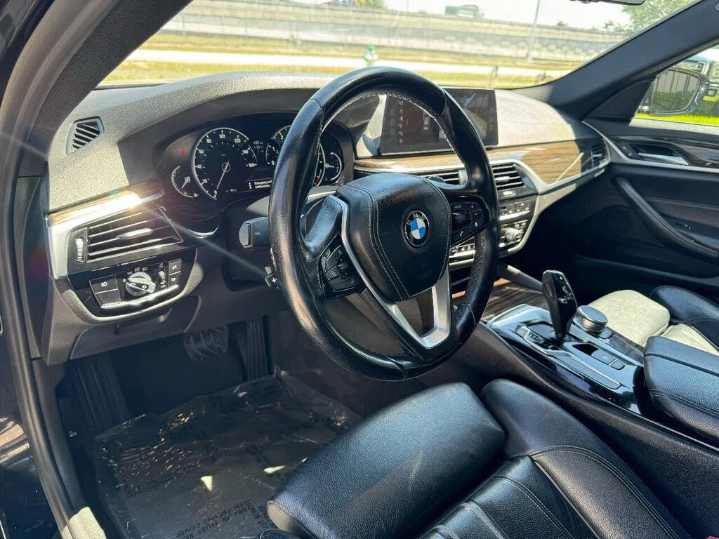 BMW 530 HeadUp* АвтоКредит* (ЦЕНА ДО БГ) - изображение 8