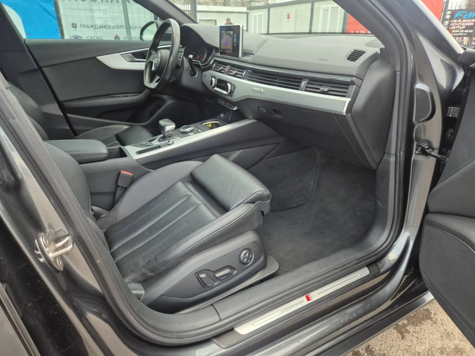 Audi A4 TFSI / S-Line / QUATTRO / FULL / TOP | Mobile.bg � ����������� 10