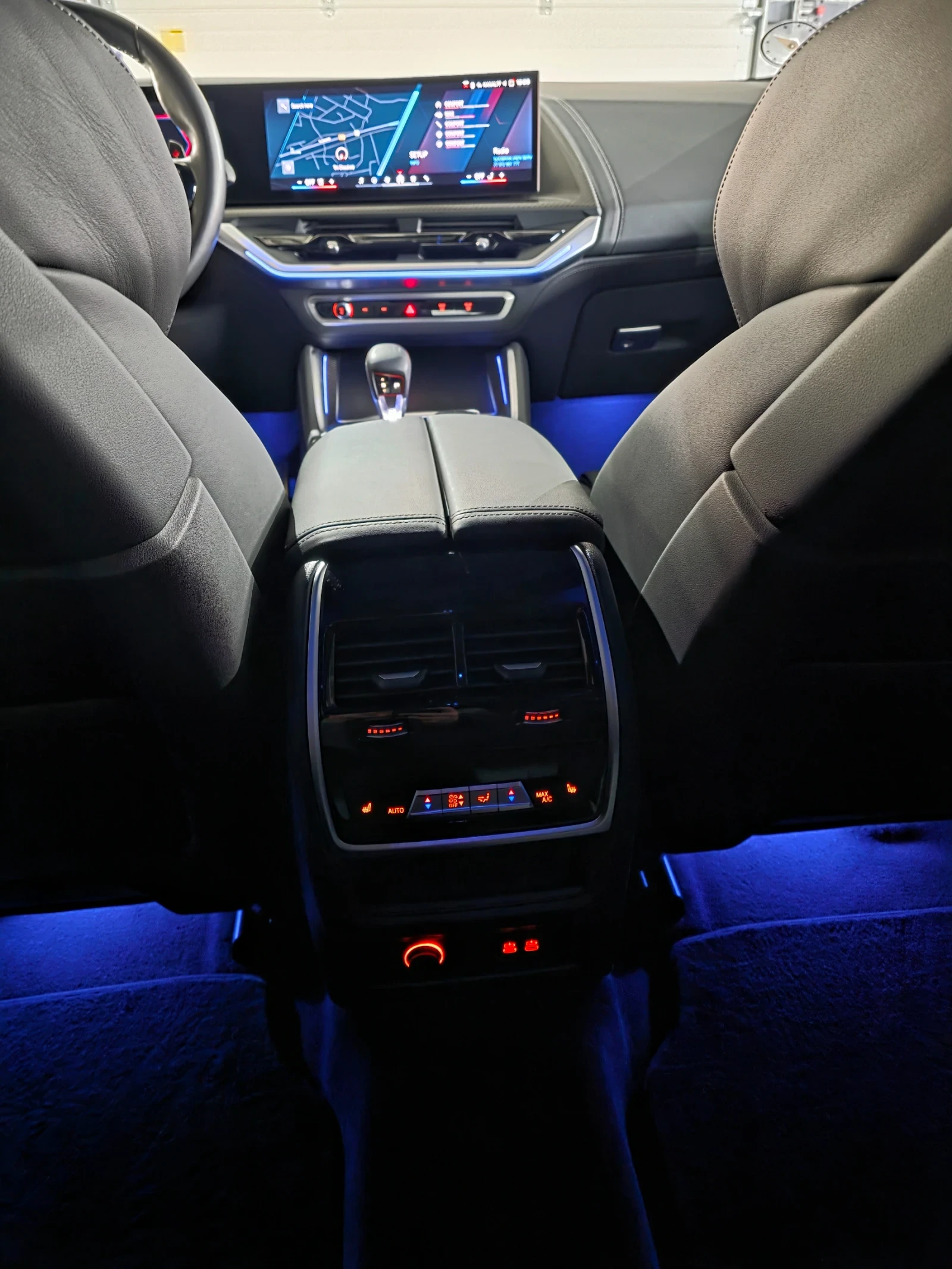 BMW XM 4.4 V8 xDRIVE M B&W 23 inch | Mobile.bg � ����������� 12