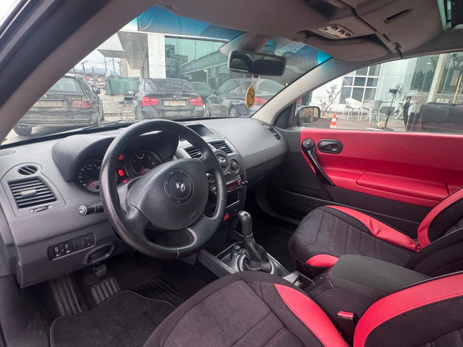 Renault Megane  - изображение 9