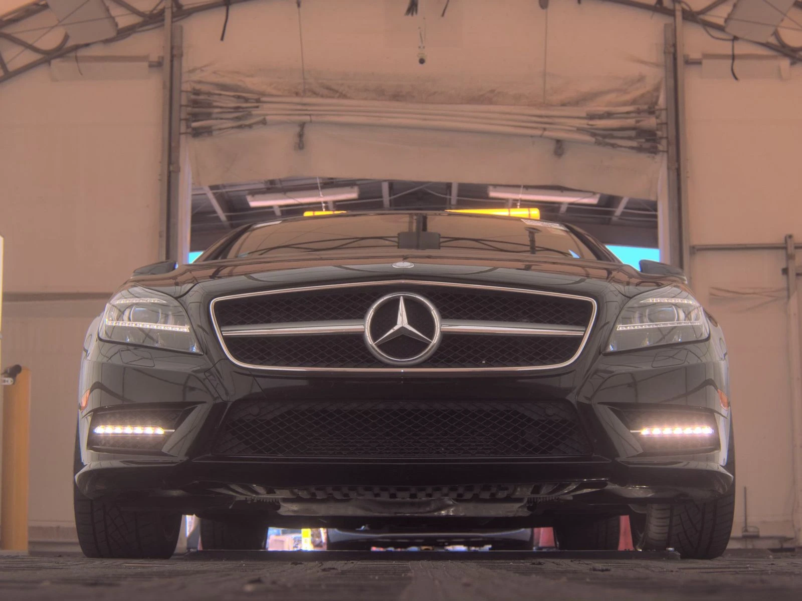 Mercedes-Benz CLS 55 AMG TOP - изображение 6