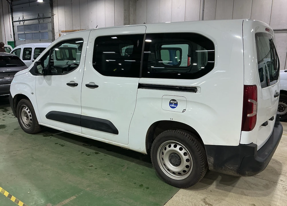 Citroen Berlingo 1.5 BlueHDI XL Heavy Control, снимка 4 - Автомобили и джипове - 53873273