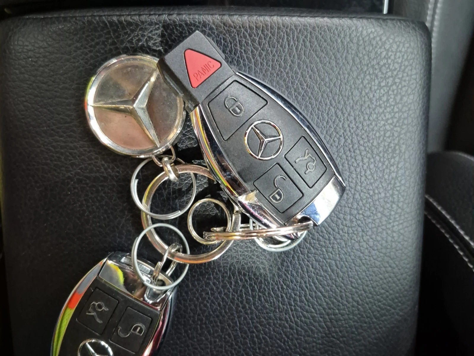 Mercedes-Benz SLC 2L 4cyl Rear Wheel Drive, снимка 8 - Автомобили и джипове - 53886098