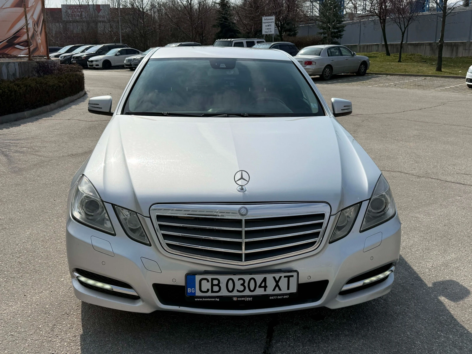 Mercedes-Benz E 350 4Matic, снимка 7 - Автомобили и джипове - 53894193