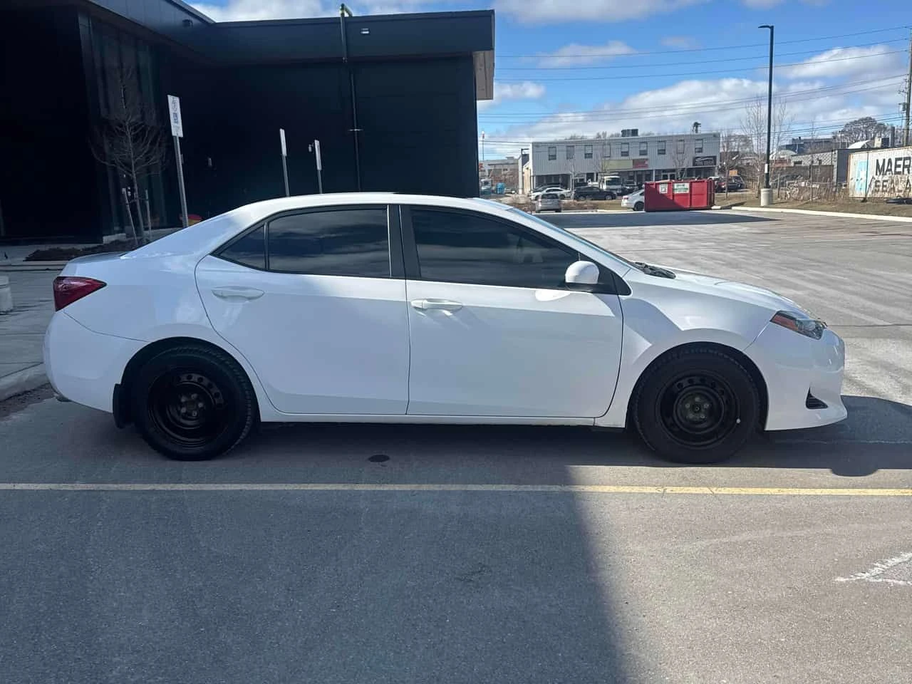 Toyota Corolla * LE CVT * ПОДГРЕВ* ПАНО* , снимка 3 - Автомобили и джипове - 53942736