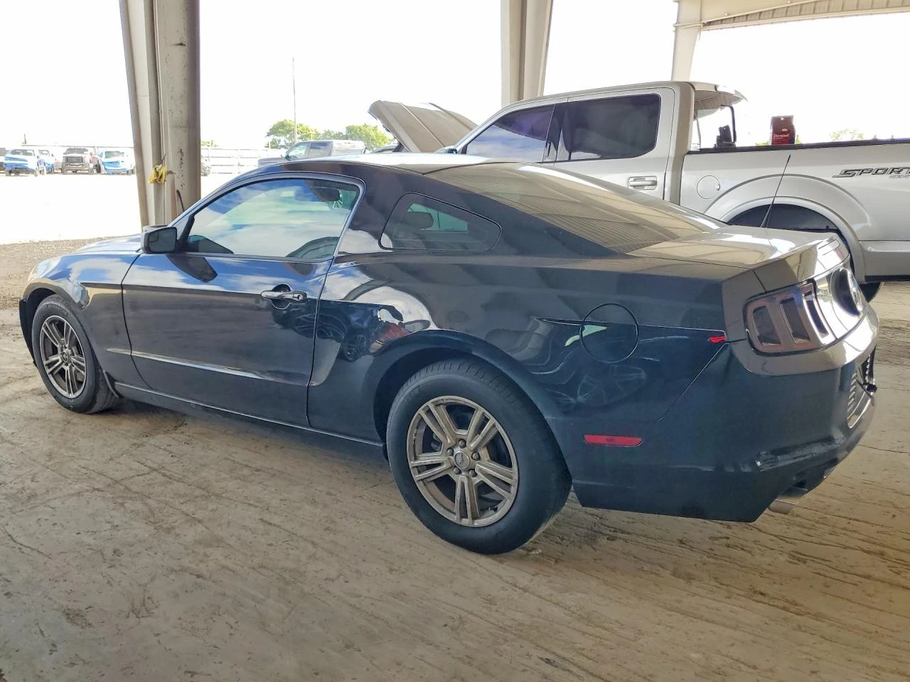 Ford Mustang 3.7l, снимка 2 - Автомобили и джипове - 54002321