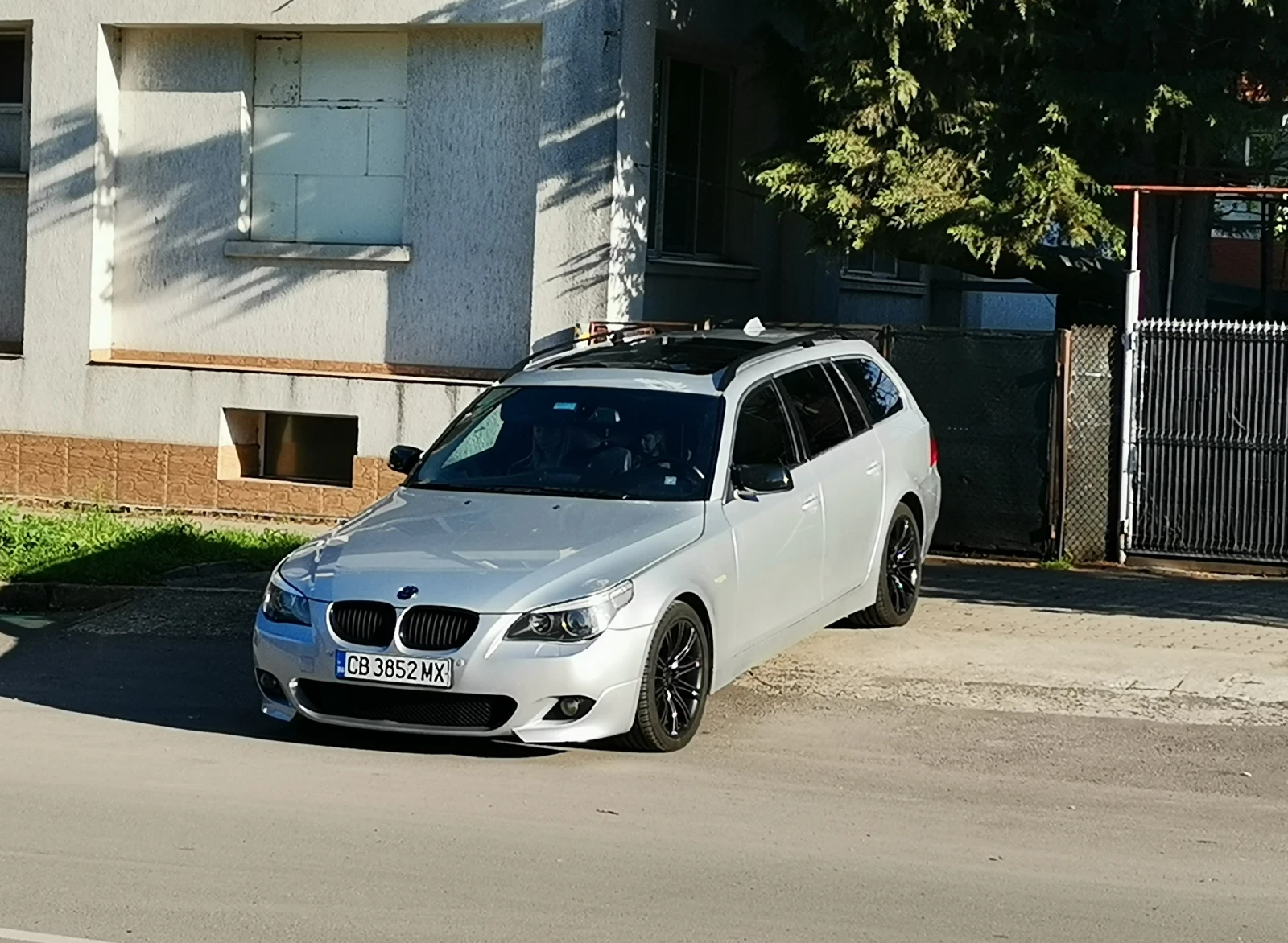 BMW 530