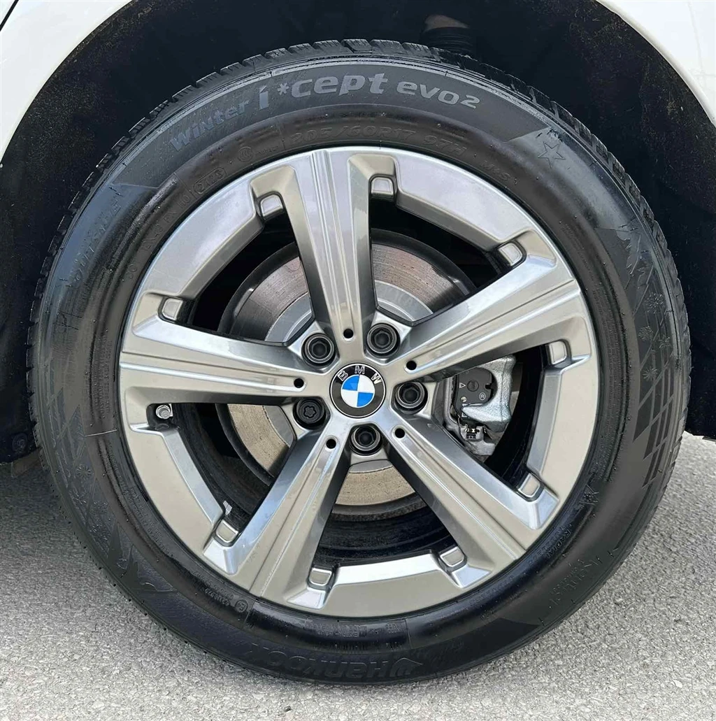 BMW 225 xDrive Active Tourer, снимка 5 - Автомобили и джипове - 54455989