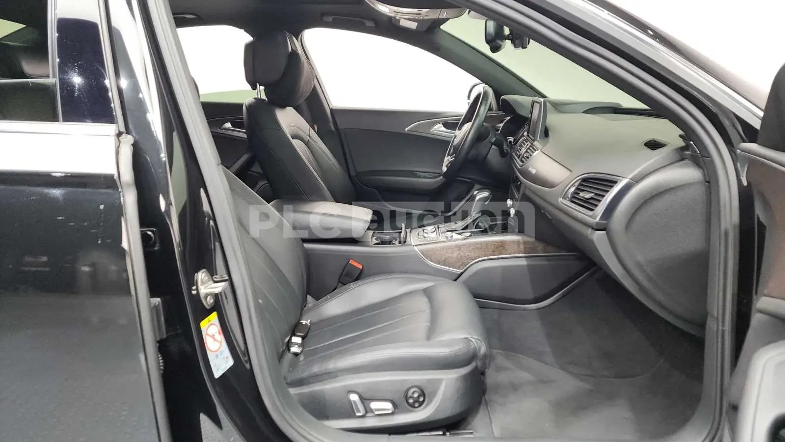 Audi A6 HEAD-UP * ОДБУХВАНЕ * PANO * 360 * CARFAX, снимка 11 - Автомобили и джипове - 54555226