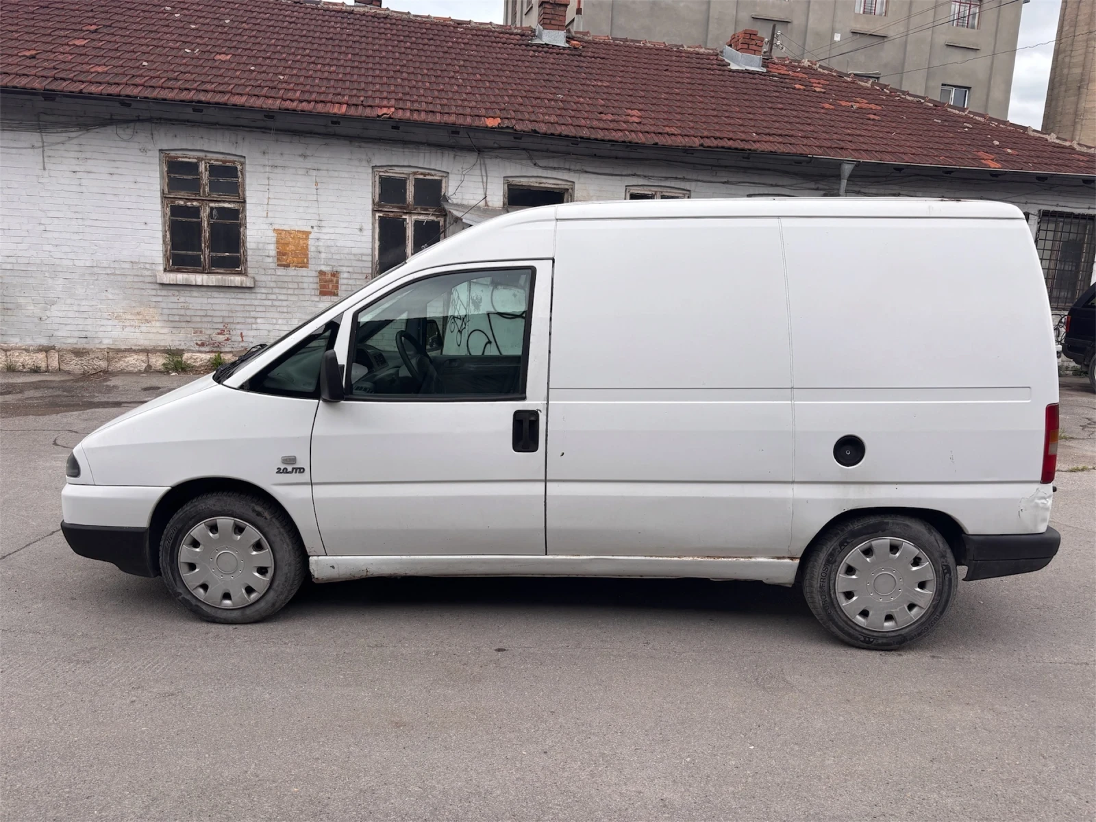 Fiat Scudo 2.0 JTD   94кс, снимка 3 - Автомобили и джипове - 54634414