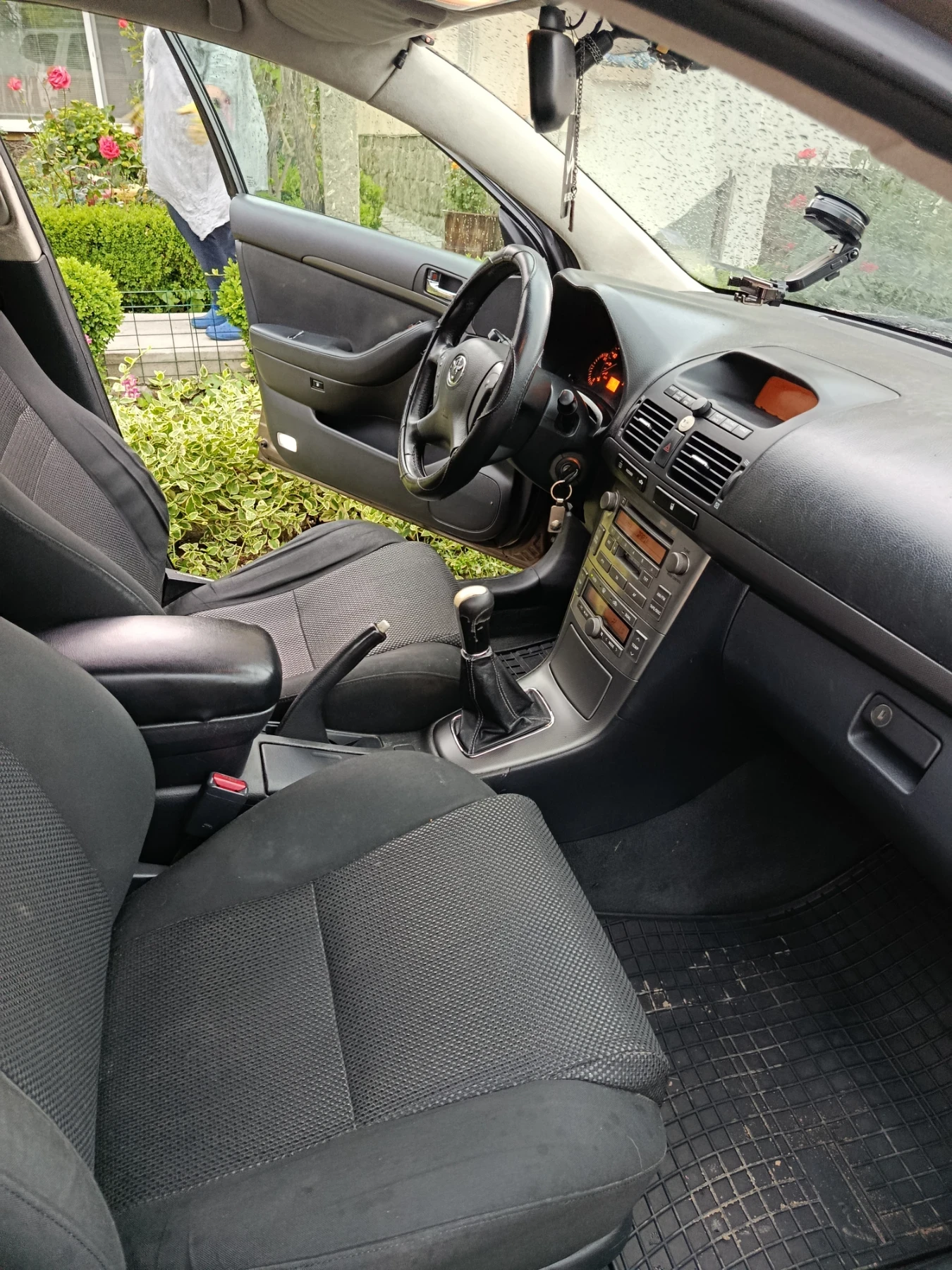 Toyota Avensis Монтирана газова уредба, снимка 17 - Автомобили и джипове - 54873649