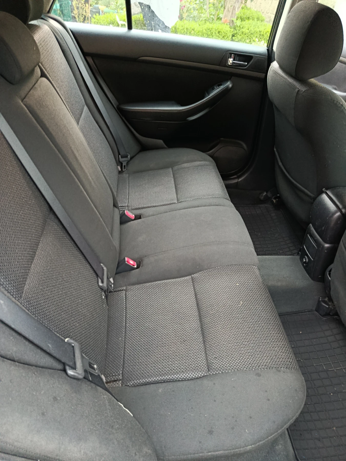 Toyota Avensis Монтирана газова уредба, снимка 16 - Автомобили и джипове - 54873649