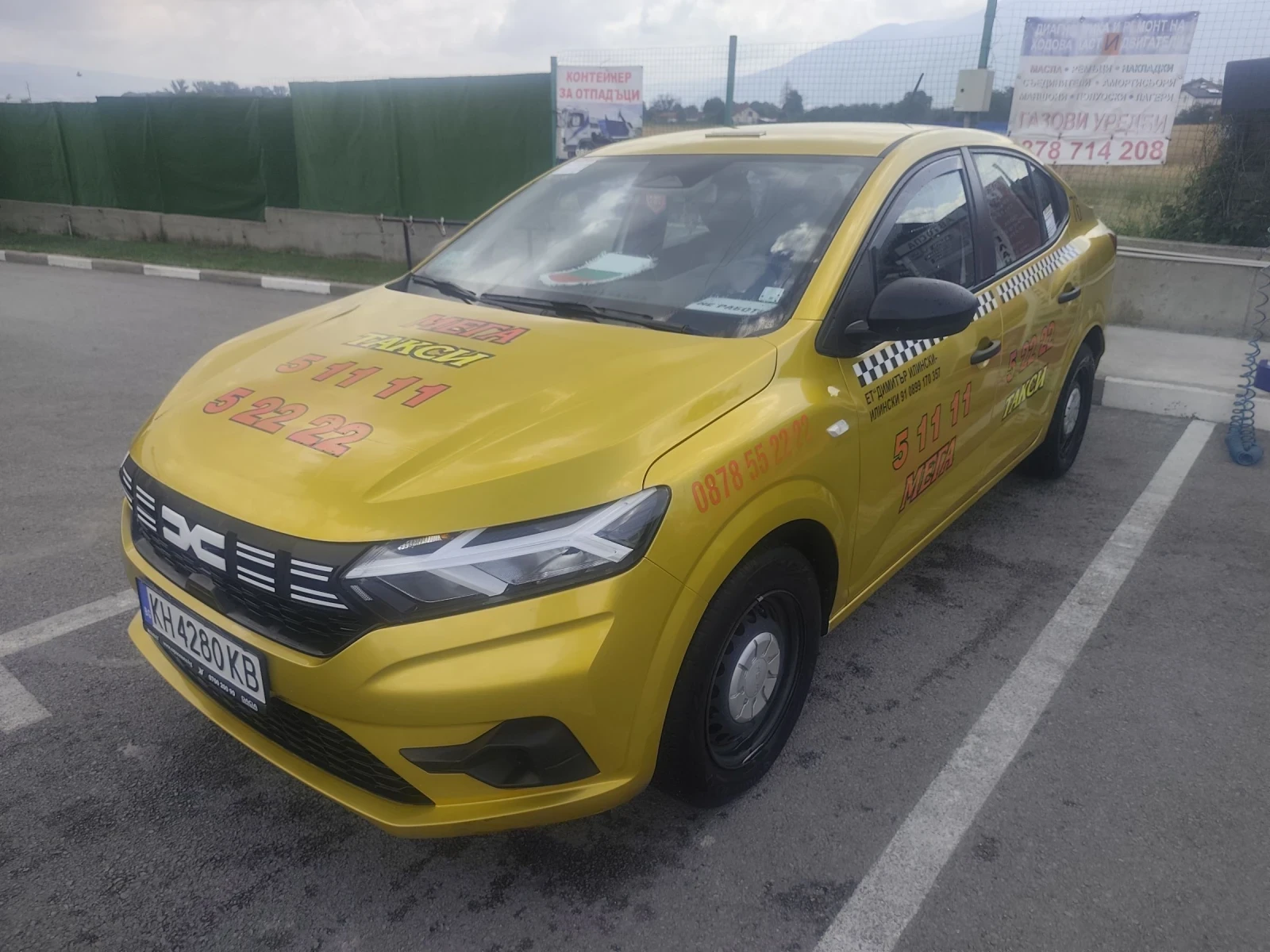 Dacia Logan 1.0 бен.с газ, снимка 3 - Автомобили и джипове - 55143922