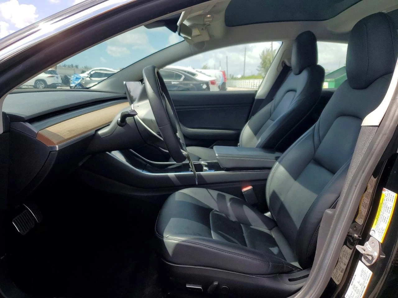 Tesla Model 3, снимка 7 - Автомобили и джипове - 55272001