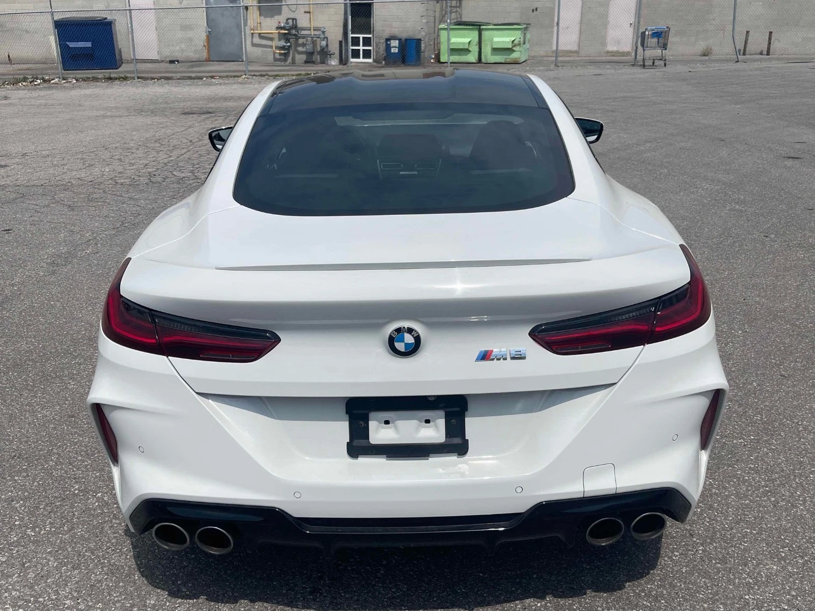 BMW M8 CARBON* ПОДГРЕВ* ОБДУХВАНЕ* HARMAN KARDON* HUD* , снимка 4 - Автомобили и джипове - 55510940