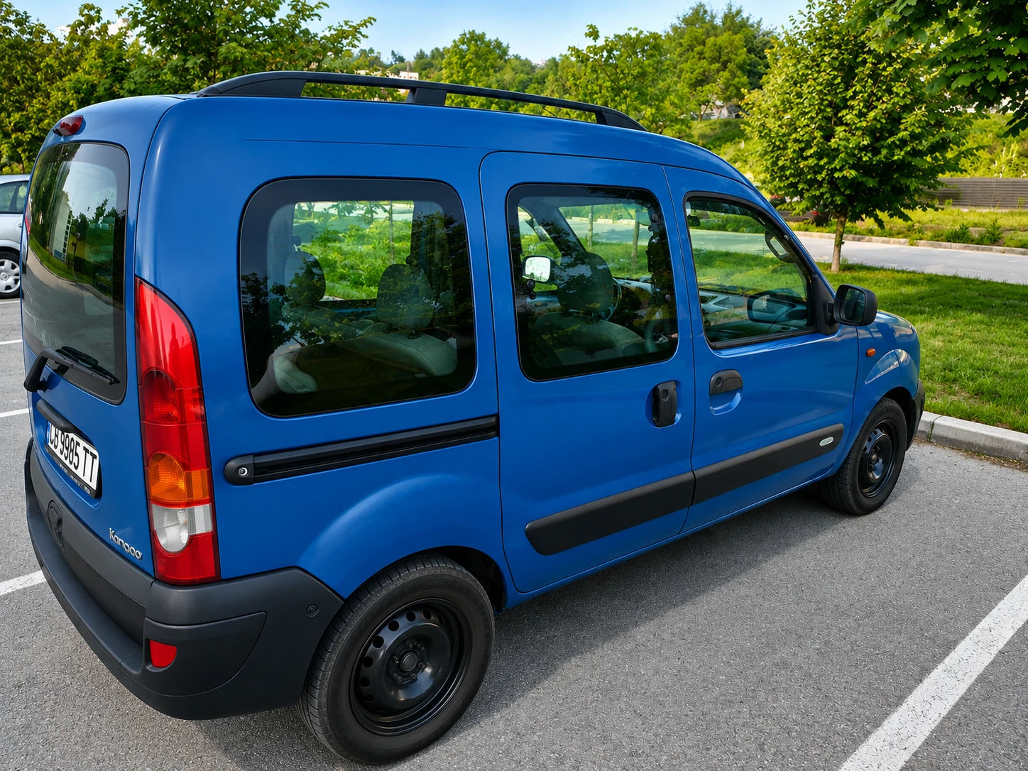 Renault Kangoo 1.5 dCi, снимка 3 - Автомобили и джипове - 55582081