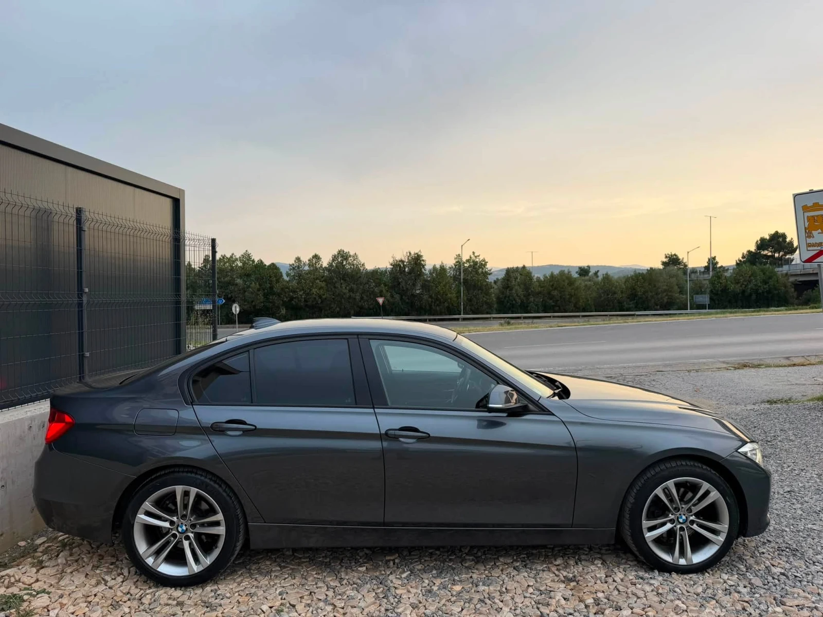 BMW 320 D/184/X-DRIVE | Mobile.bg � ����������� 4