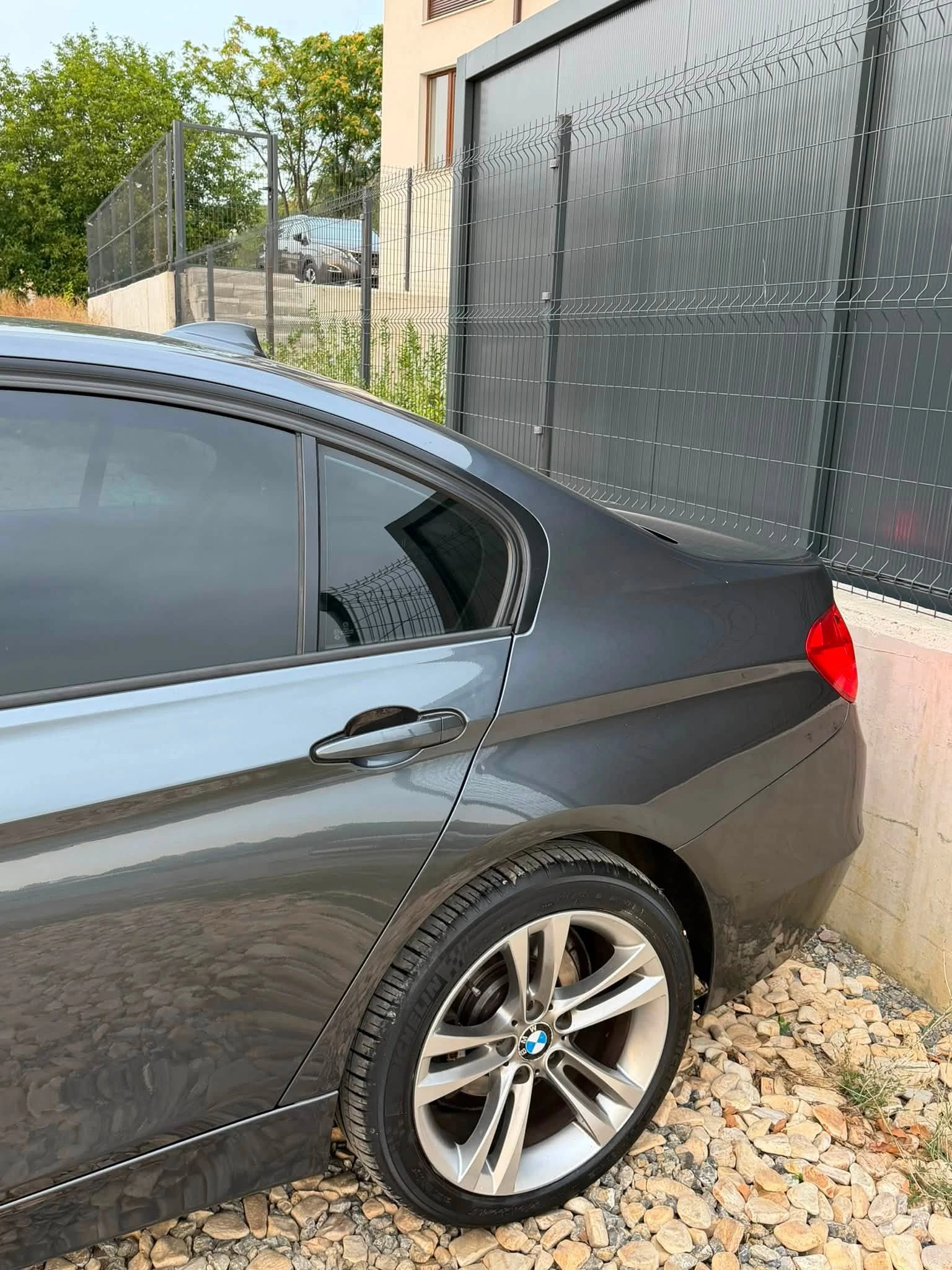 BMW 320 D/184/X-DRIVE | Mobile.bg � ����������� 6